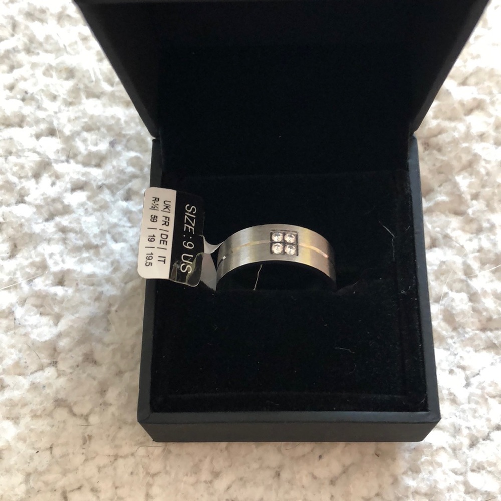 ❤️ Wedding band